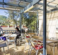 Cambridge Lodge - Hostel/Backpacker - Tourism Adelaide
