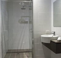 The Huskisson - Tourism Adelaide