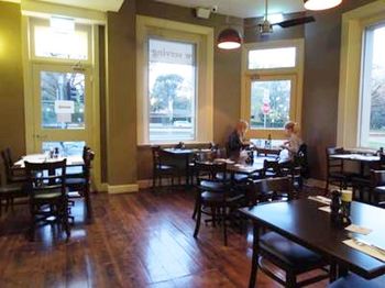 Naughtons Parkville Hotel - Tourism Adelaide 8