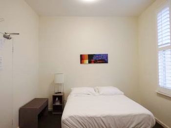 Naughtons Parkville Hotel - Tourism Adelaide 33