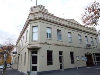 Naughtons Parkville Hotel - Tourism Adelaide 35