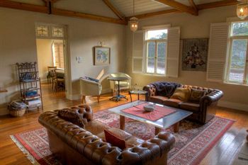 Tizzana Winery Bed & Breakfast - Tourism Adelaide 1