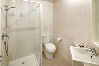 Gem Apartments - Tourism Adelaide 20