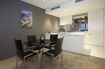 Gem Apartments - Tourism Adelaide 36