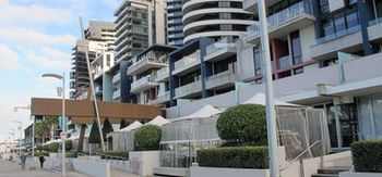 Apartments Melbourne Domain - Docklands - Tourism Adelaide 5
