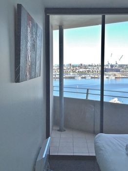Apartments Melbourne Domain - Docklands - Tourism Adelaide 7