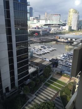 Apartments Melbourne Domain - Docklands - Tourism Adelaide 26