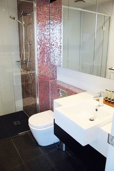 Apartments Melbourne Domain - Docklands - Tourism Adelaide 33