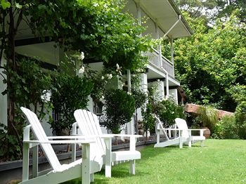 Brentwood Accommodation - Tourism Adelaide 0