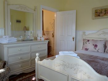 Brentwood Accommodation - Tourism Adelaide 11