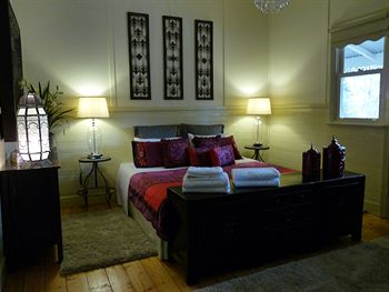 Brentwood Accommodation - Tourism Adelaide 13
