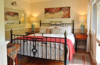 Brentwood Accommodation - Tourism Adelaide 33