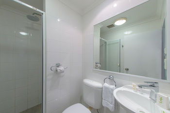 Quality Hotel CKS Sydney Airport - Tourism Adelaide 0