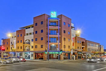 Quality Suites Boulevard On Beaumont - Tourism Adelaide 0