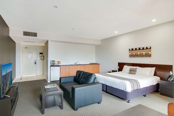 Quality Suites Boulevard On Beaumont - Tourism Adelaide 22