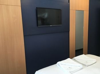 Ibis Budget Gosford - Tourism Adelaide 8