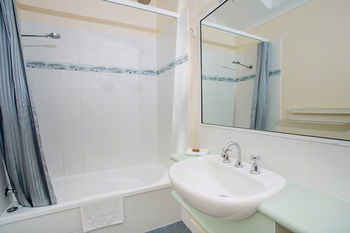 Ingenia Holidays Lake Macquarie - Tourism Adelaide 14