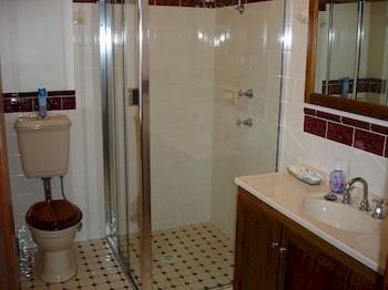 Lochinvar House B&B - Tourism Adelaide 9