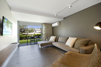 Jacaranda Noosa - Tourism Adelaide 23