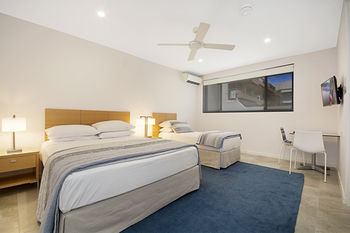 Jacaranda Noosa - Tourism Adelaide 40