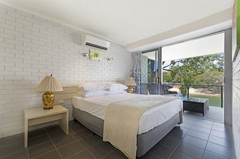 Jacaranda Noosa - Tourism Adelaide 52
