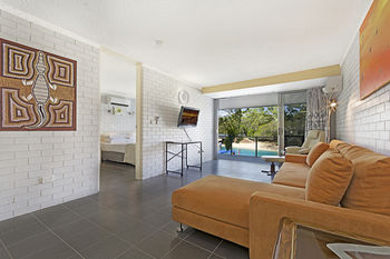 Jacaranda Noosa - Tourism Adelaide 55