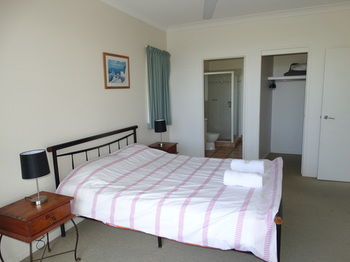 Costa Bella Apartments - Tourism Adelaide 21