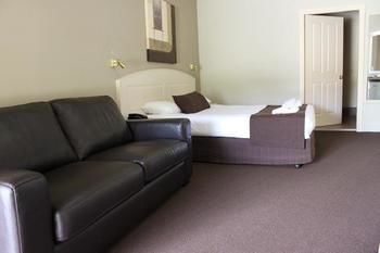 Bowen Inn Motel - Tourism Adelaide 10