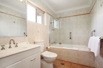 Edward Parry Motel & Apartments - Tourism Adelaide 1