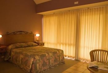 Rothbury Escape - Tourism Adelaide 1