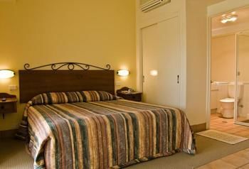 Rothbury Escape - Tourism Adelaide 12