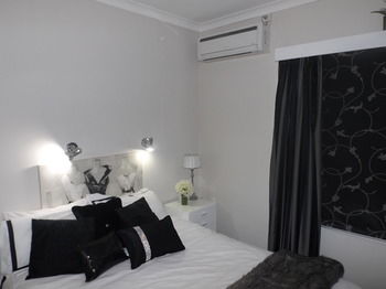 Airport Hotel Sydney - Tourism Adelaide 4