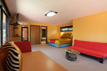 Cherryblossom B&B - Tourism Adelaide 23