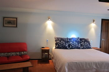 Cherryblossom B&B - Tourism Adelaide 28