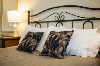 Yarra Gables Motel - Tourism Adelaide 12