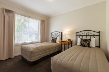 Yarra Gables Motel - Tourism Adelaide 31