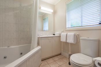 Yarra Gables Motel - Tourism Adelaide 42