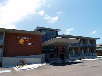 Macquarie Inn - Tourism Adelaide 0