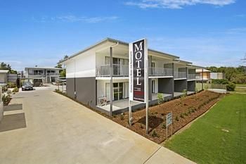 Cooroy Luxury Motel Apartments Noosa - Tourism Adelaide 4