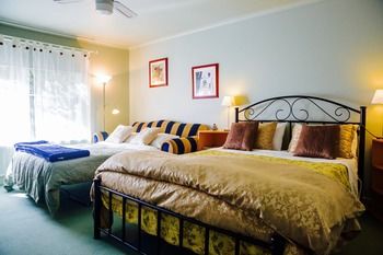 Strathvea Guest House - Tourism Adelaide 9