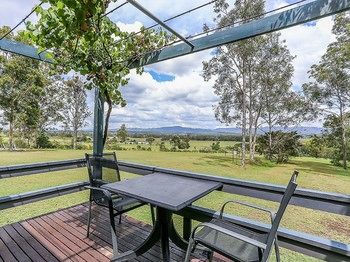 Vineyard Hill - Tourism Adelaide 6