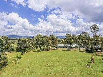 Vineyard Hill - Tourism Adelaide 11