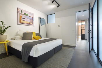 381 Cremorne - Tourism Adelaide 7