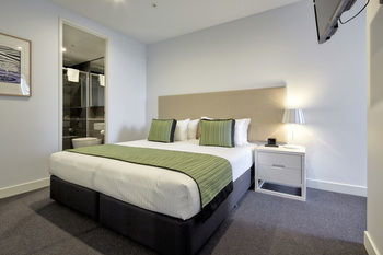381 Cremorne - Tourism Adelaide 22