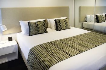 381 Cremorne - Tourism Adelaide 25