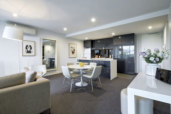 381 Cremorne - Tourism Adelaide 39
