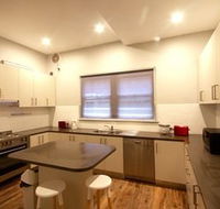 Dalziel Lodge - Tourism Adelaide