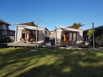 Bentley Waterfront Motel & Cottages - Tourism Adelaide 20