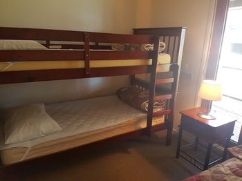 Bentley Waterfront Motel & Cottages - Tourism Adelaide 32