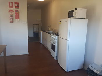 Bentley Waterfront Motel & Cottages - Tourism Adelaide 45